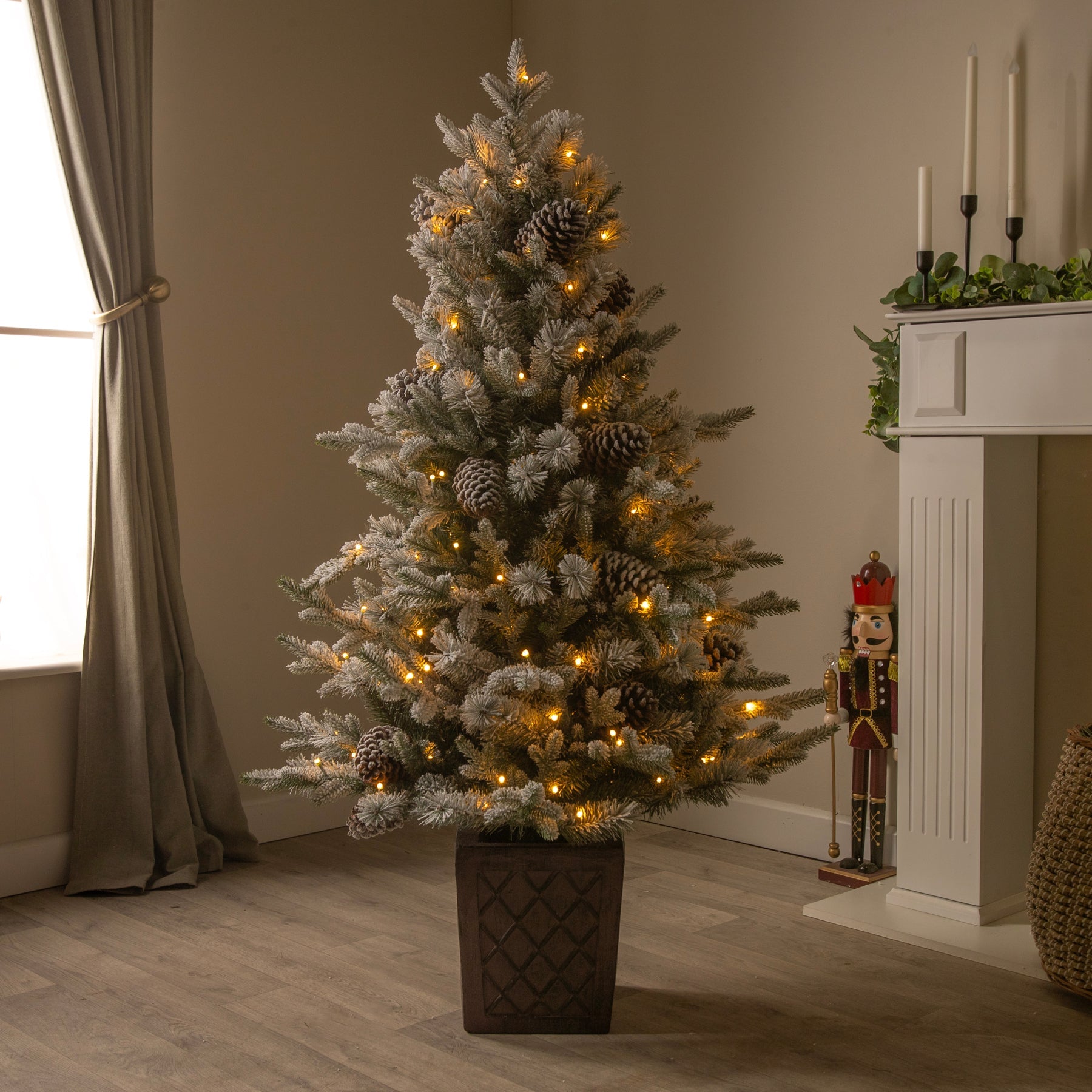 Kensington Fir Artificial Pre-Lit Frosted PE Christmas Tree 4.5FT